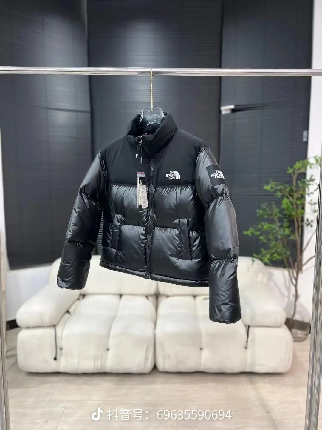 82b# TNF 22S Retro ， ， 90 ， ， ， ， ～ ❶ ： ， 。 ❷ ：90 ，280 ， ， ❸ ： 、 。 ❹ 40D ， 40T ， ， ， lon ， ， ， ！ ❺ YKK ， ， . Size：XS S M